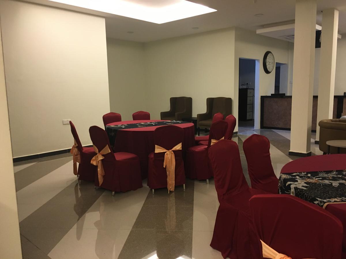 Grand Business Hotel Jertih Buitenkant foto