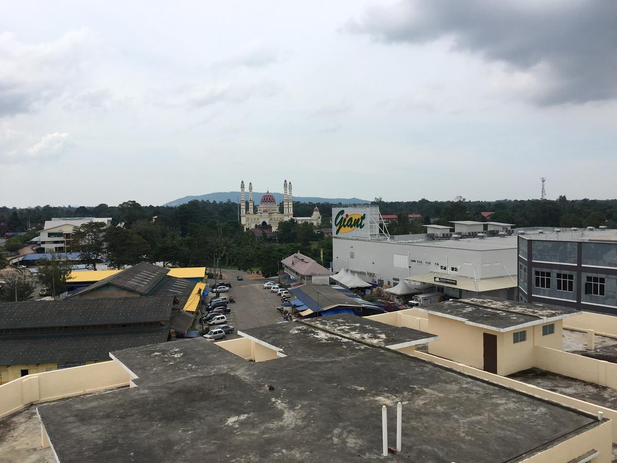 Grand Business Hotel Jertih Buitenkant foto